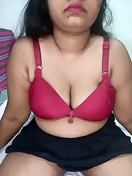 Snapshot of Reesha_99 chatting on May 13, 2026, 5:09 pm Reesha 99 online show from May 13, 2026, 5:09 pm