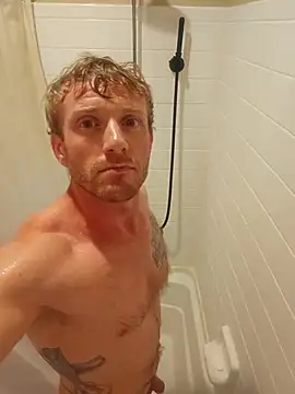 Snapshot of AtomicAsterisk74 chatting on October 6, 2025, 4:57 am AtomicAsterisk74 online show from October 6, 2025, 4:57 am