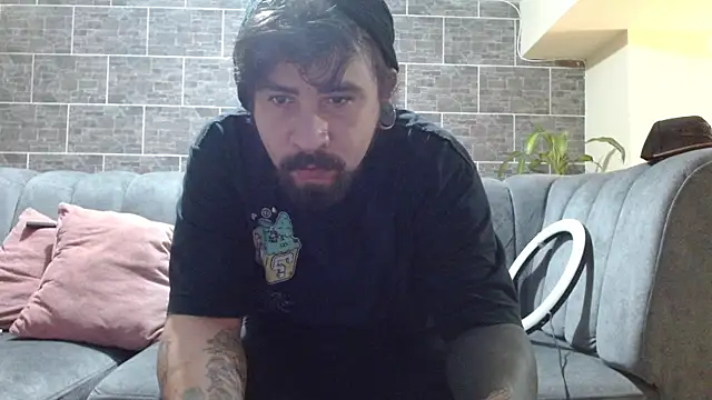 Snapshot of master_wester chatting on September 8, 2025, 4:28 pm master wester online show from September 8, 2025, 4:28 pm