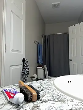 Snapshot of SexyHoneyRedd chatting on February 28, 2025, 11:25 am SexyHoneyRedd online show from February 28, 2025, 11:25 am