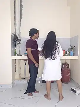 Snapshot of riya190 chatting on February 21, 2026, 6:43 pm riya190 online show from February 21, 2026, 6:43 pm