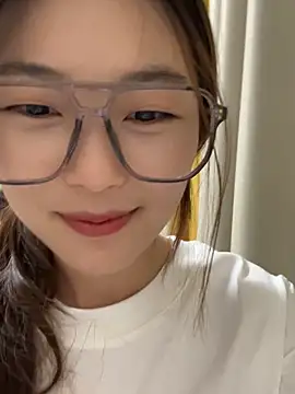 Snapshot of Sweet-Angel999 chatting on November 28, 2025, 3:12 pm Sweet-Angel999 online show from November 28, 2025, 3:12 pm