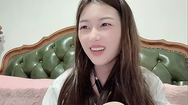 Sweet-Angel999 online show from March 29, 2026, 4:08 pm