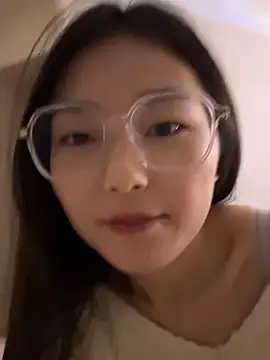 Snapshot of Sweet-Angel999 chatting on February 23, 2025, 1:42 pm Sweet-Angel999 online show from February 23, 2025, 1:42 pm