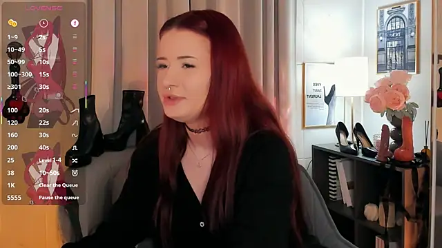 Snapshot of Lily_Moonlight chatting on May 15, 2026, 2:37 pm Lily Moonlight online show from May 15, 2026, 2:37 pm