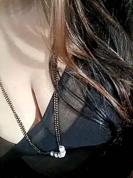 Beautyy38 online show from December 22, 2025, 3:17 am