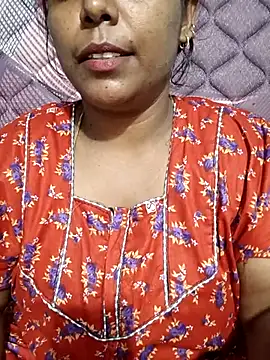 Snapshot of Renuma chatting on September 23, 2025, 3:46 am Renuma online show from September 23, 2025, 3:46 am