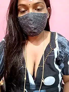 Snapshot of Renuma chatting on January 11, 2025, 4:48 am Renuma online show from January 11, 2025, 4:48 am