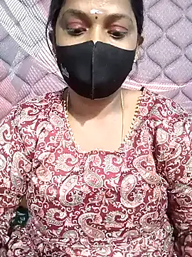 Snapshot of Renuma chatting on September 13, 2025, 12:16 pm Renuma online show from September 13, 2025, 12:16 pm