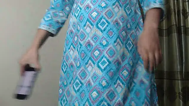 Snapshot of queen_angelina chatting on July 9, 2026, 12:48 pm queen angelina online show from July 9, 2026, 12:48 pm