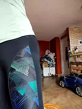 Im Alma  online show from March 17, 2025, 1:18 pm