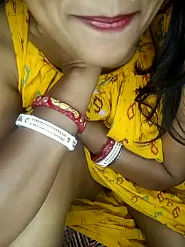 Wifesuman40 online show from January 7, 2025, 10:55 am