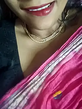 Wifesuman40 online show from December 30, 2024, 3:14 am