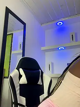 zendaya wilson online show from December 3, 2025, 3:40 am