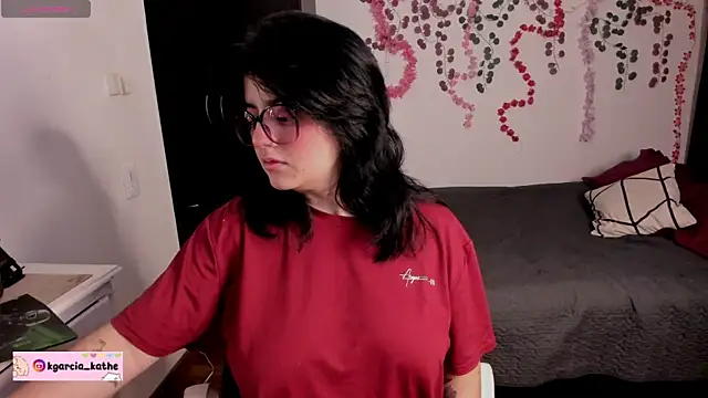 Lin-cute online show from April 30, 2026, 5:03 am