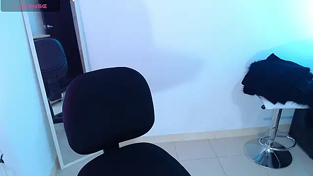 Snapshot of Mailywindsor chatting on March 1, 2025, 8:32 pm Mailywindsor online show from March 1, 2025, 8:32 pm