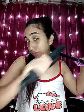 Snapshot of ifeelverywet_andhot chatting on May 6, 2026, 3:16 pm ifeelverywet andhot online show from May 6, 2026, 3:16 pm