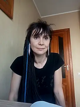 Snapshot of Francenia_lolis chatting on March 6, 2026, 8:09 am Francenia lolis online show from March 6, 2026, 8:09 am