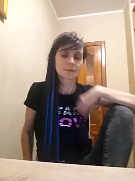 Francenia lolis online show from November 4, 2025, 8:56 pm