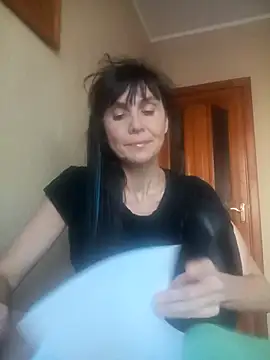 Snapshot of Francenia_lolis chatting on March 13, 2026, 7:13 am Francenia lolis online show from March 13, 2026, 7:13 am