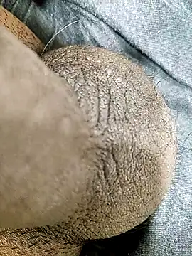 horneylover2024 online show from March 7, 2025, 12:01 pm