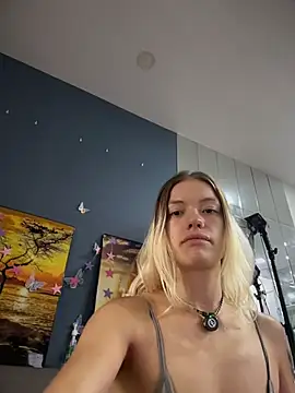 Snapshot of -Sexy_Barbie- chatting on May 24, 2026, 6:35 am -Sexy Barbie- online show from May 24, 2026, 6:35 am
