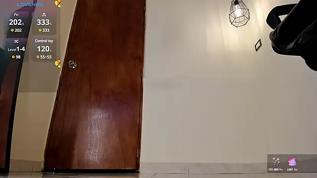 Snapshot of aitana-purple chatting on February 20, 2025, 12:19 am aitana-purple online show from February 20, 2025, 12:19 am