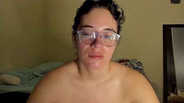 Snapshot of atenas_05_ chatting on July 18, 2026, 9:29 am atenas 05 online show from July 18, 2026, 9:29 am