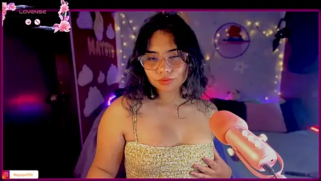 Snapshot of kiki_cavilll chatting on September 11, 2025, 3:01 pm kiki cavilll online show from September 11, 2025, 3:01 pm