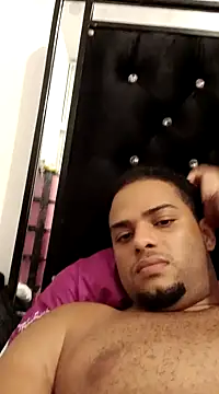 Snapshot of Hotdark chatting on January 22, 2025, 6:42 am Hotdark online show from January 22, 2025, 6:42 am