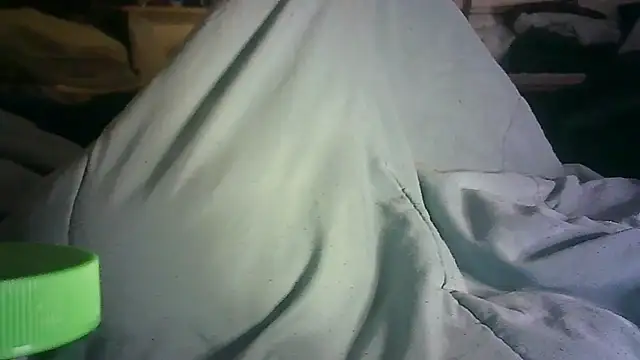 Snapshot of DI4MOND_FIR3 chatting on May 8, 2026, 10:02 pm DI4MOND FIR3 online show from May 8, 2026, 10:02 pm