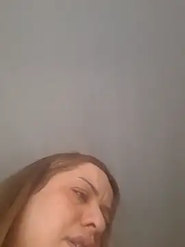 Snapshot of cansuozell chatting on November 16, 2025, 11:26 am cansuozell online show from November 16, 2025, 11:26 am