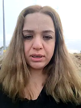 Snapshot of cansuozell chatting on November 26, 2025, 5:40 am cansuozell online show from November 26, 2025, 5:40 am