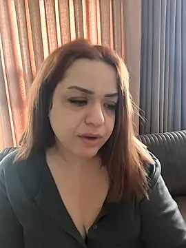 cansuozell online show from February 12, 2026, 8:14 am