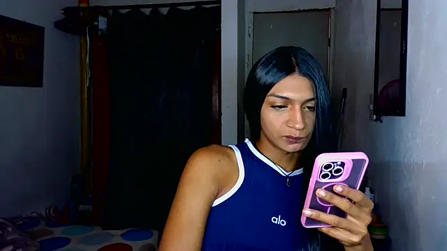 Snapshot of alexxa_Rooa chatting on February 17, 2026, 2:03 pm alexxa Rooa online show from February 17, 2026, 2:03 pm