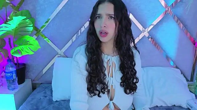 Snapshot of paulette_dupont chatting on March 29, 2026, 3:19 am paulette dupont online show from March 29, 2026, 3:19 am