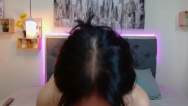 Snapshot of mia_aira chatting on September 23, 2025, 3:30 pm mia aira online show from September 23, 2025, 3:30 pm