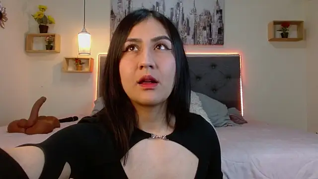 Snapshot of mia_aira chatting on December 5, 2025, 3:43 pm mia aira online show from December 5, 2025, 3:43 pm