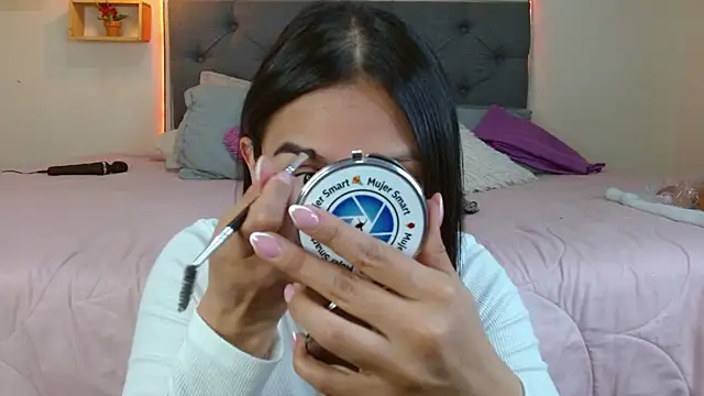 Snapshot of mia_aira chatting on November 23, 2025, 3:44 pm mia aira online show from November 23, 2025, 3:44 pm