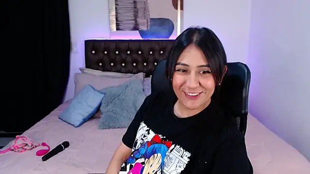 Snapshot of mia_aira chatting on March 12, 2025, 7:58 pm mia aira online show from March 12, 2025, 7:58 pm