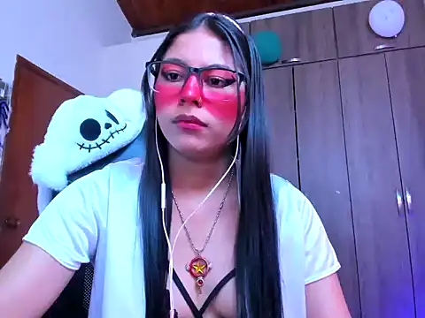  ALLYSON18  online show from October 27, 2025, 11:44 am