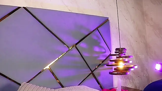 Snapshot of ammy_durand chatting on November 11, 2025, 7:19 pm ammy durand online show from November 11, 2025, 7:19 pm