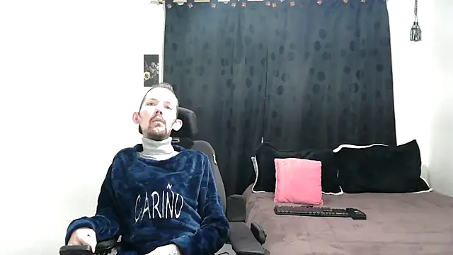 Sophia and Thomas online show from February 26, 2025, 9:55 am