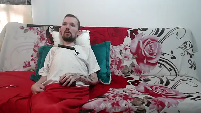 Sophia and Thomas online show from March 28, 2026, 9:27 pm