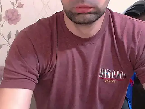 Snapshot of Leo_1617 chatting on May 17, 2026, 9:09 am Leo 1617 online show from May 17, 2026, 9:09 am