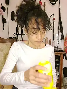 SamaraMartinez online show from May 4, 2026, 1:25 pm