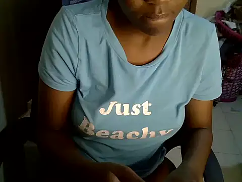 Snapshot of Caryyyl chatting on April 9, 2026, 11:00 pm Caryyyl online show from April 9, 2026, 11:00 pm