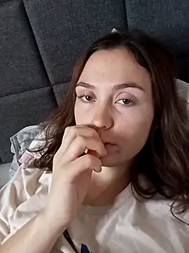 Snapshot of Ncfyv_ncyuhv chatting on November 10, 2025, 12:32 pm Ncfyv ncyuhv online show from November 10, 2025, 12:32 pm