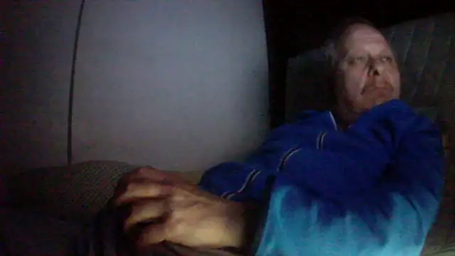 amylrmm1903 online show from May 4, 2026, 9:28 pm