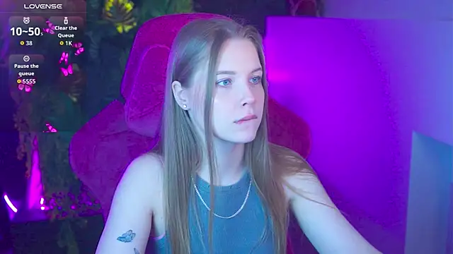 CuteMousee online show from July 9, 2026, 5:52 am